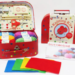Learn How to Knit Suitcase Kit