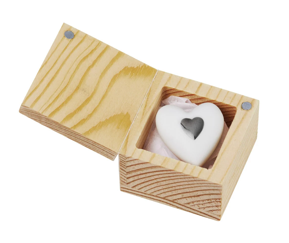 Love to Go Porcelain Heart in Wood Box by Räder