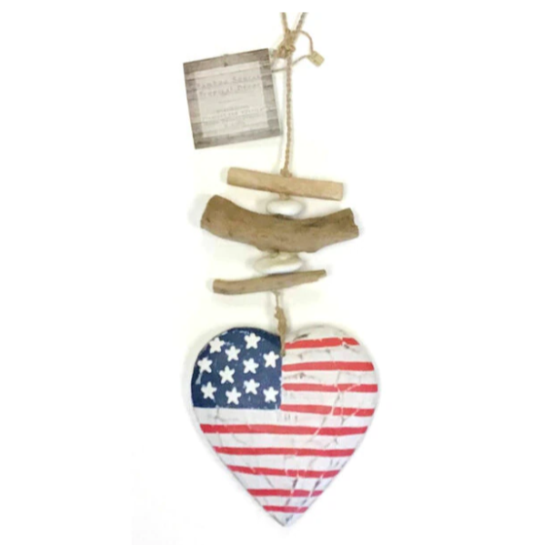 Flag Heart Driftwood Garland Strand